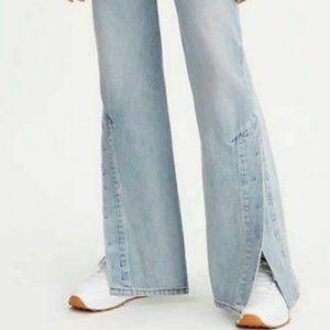Levi’s Ribcage high rise split bell jeans 30
